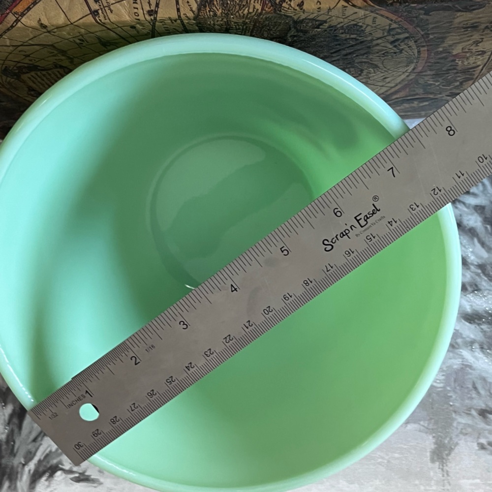 Vintage Jadeite-Style Green Glass Mixing Bowl with Rooster Decal - Picture 8 of 8